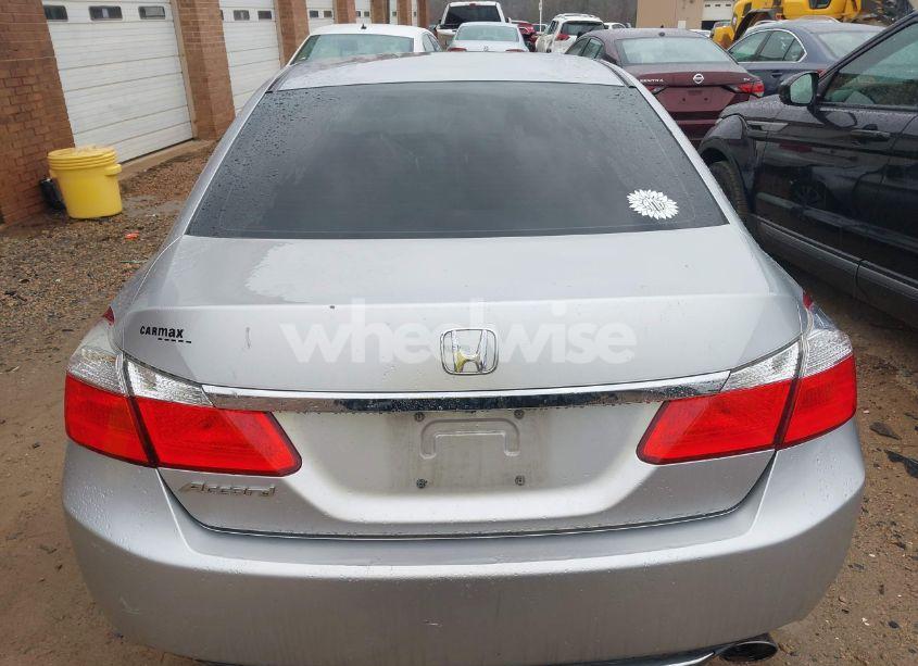 Photo 16 of 2014 Honda Accord LX (VIN 1HGCR2F37EA147872)