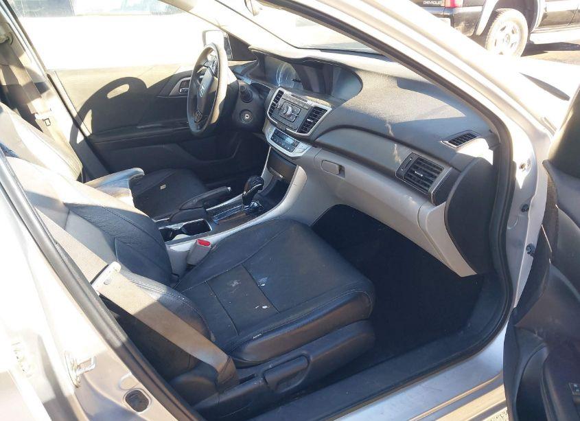 Photo 5 of 2014 Honda Accord LX (VIN 1HGCR2F37EA158094)