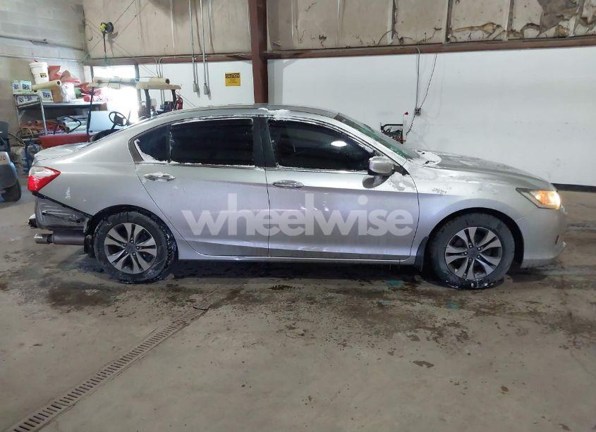 Photo 14 of 2014 Honda Accord LX (VIN 1HGCR2F37EA181326)