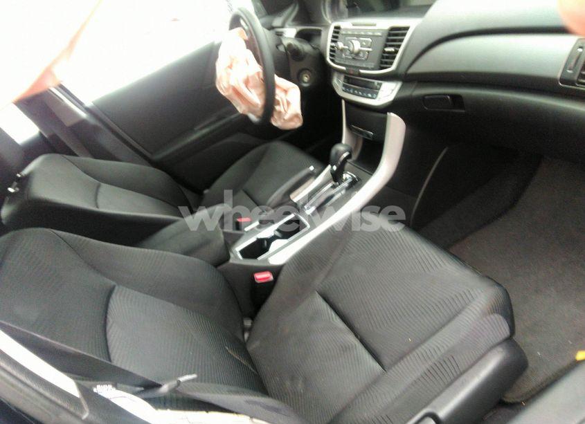 Photo 5 of 2014 Honda Accord LX (VIN 1HGCR2F37EA200361)