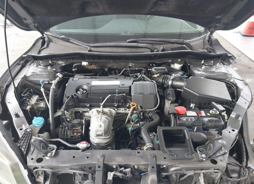 Photo 10 of 2014 Honda Accord LX (VIN 1HGCR2F37EA260706)