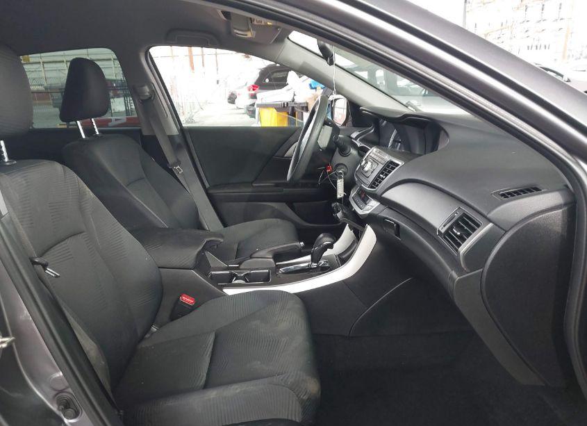 Photo 5 of 2014 Honda Accord LX (VIN 1HGCR2F37EA260706)