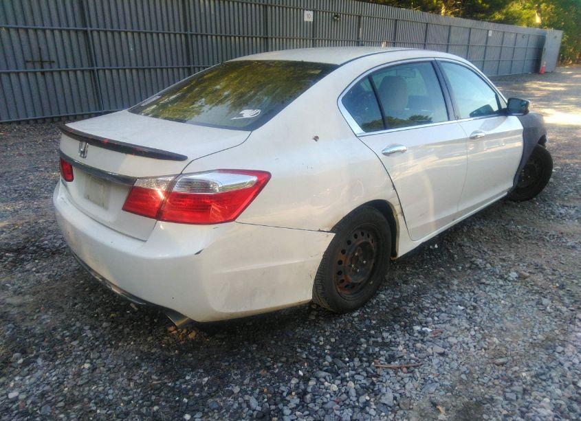 Photo 4 of 2014 Honda Accord LX (VIN 1HGCR2F37EA268899)