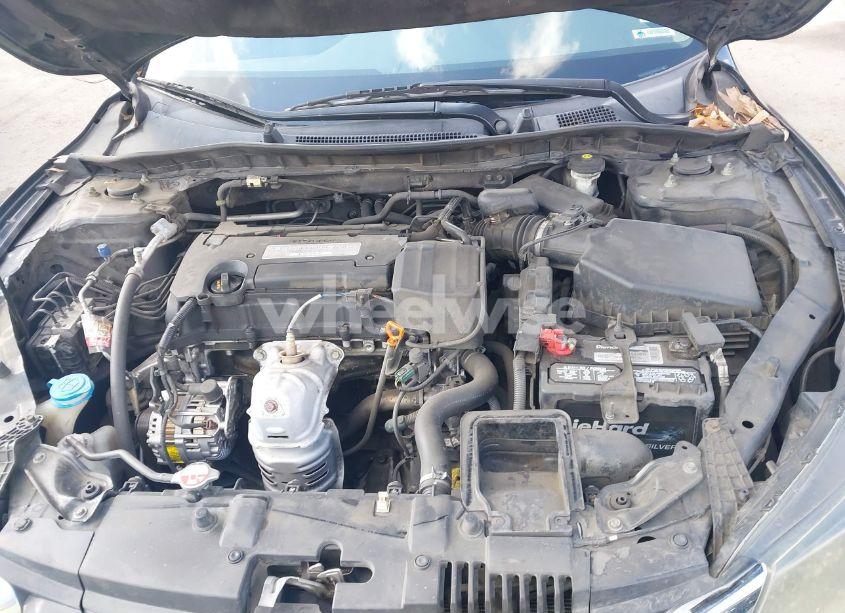Photo 10 of 2014 Honda Accord LX (VIN 1HGCR2F37EA282317)