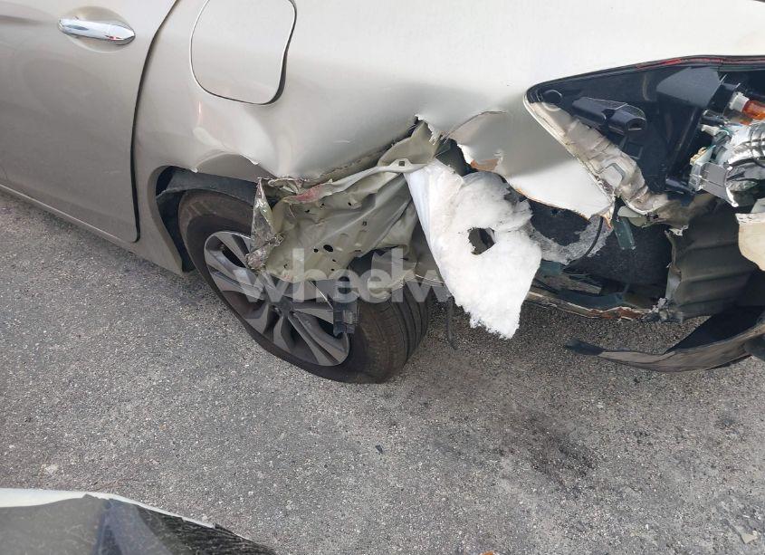 Photo 17 of 2015 Honda Accord LX (VIN 1HGCR2F37FA049815)