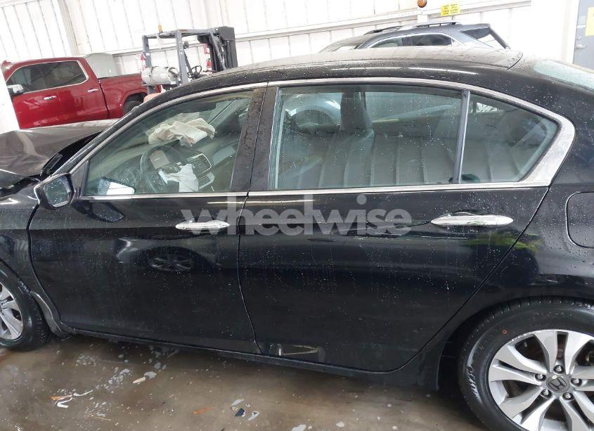 Photo 14 of 2015 Honda Accord LX (VIN 1HGCR2F37FA062337)