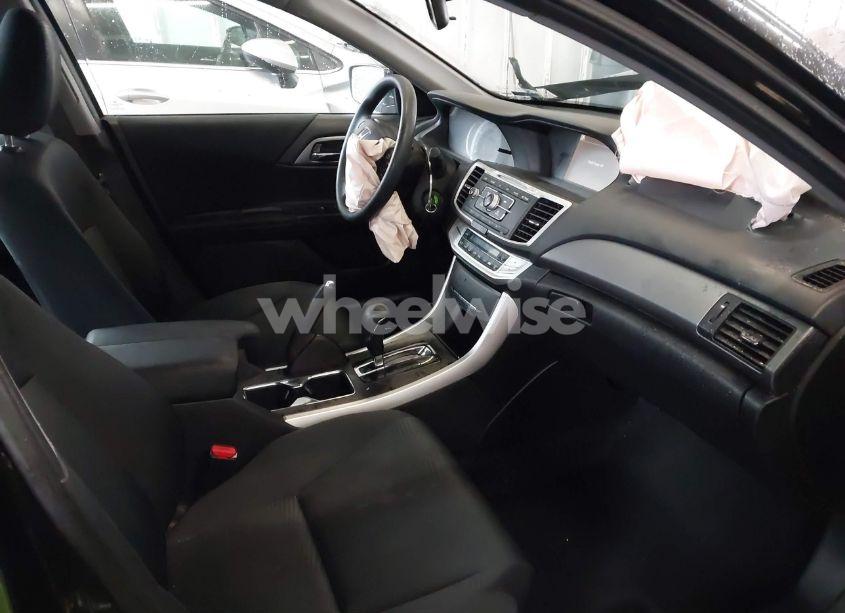 Photo 5 of 2015 Honda Accord LX (VIN 1HGCR2F37FA062337)