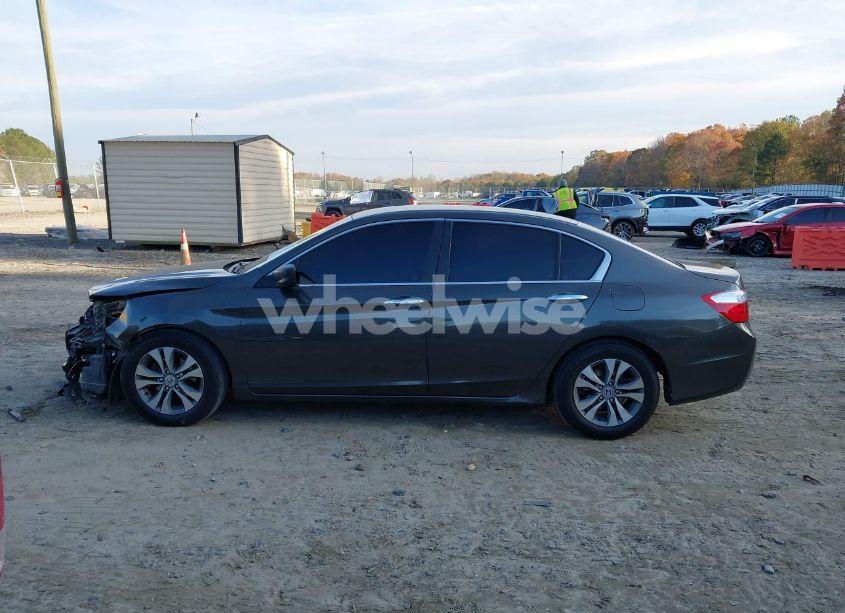 Photo 14 of 2015 Honda Accord LX (VIN 1HGCR2F37FA094866)