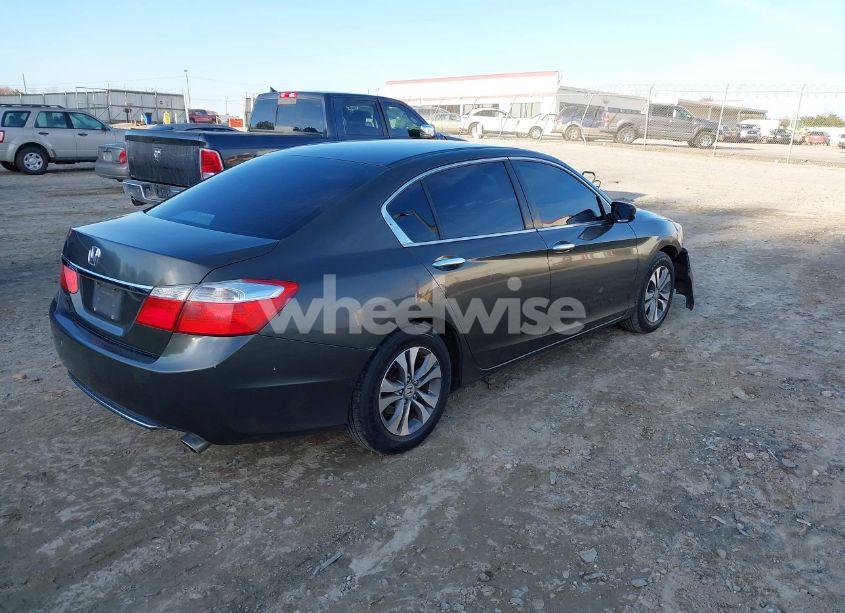 Photo 4 of 2015 Honda Accord LX (VIN 1HGCR2F37FA094866)