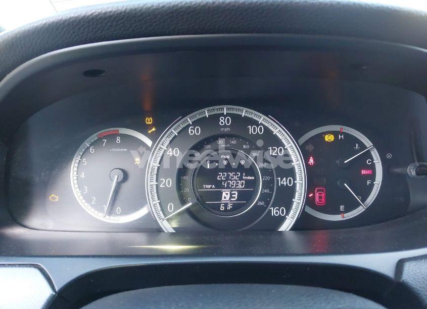 Photo 7 of 2015 Honda Accord LX (VIN 1HGCR2F37FA094866)