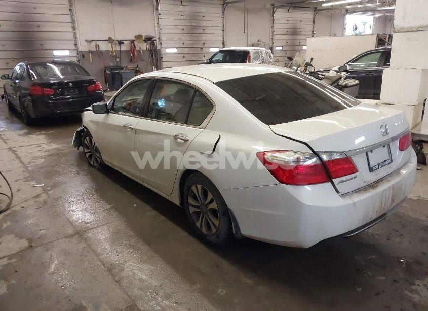 Photo 3 of 2015 Honda Accord LX (VIN 1HGCR2F37FA101167)