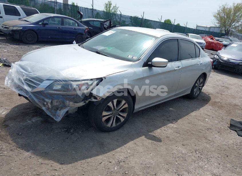 Photo 2 of 2015 Honda Accord LX (VIN 1HGCR2F37FA102366)