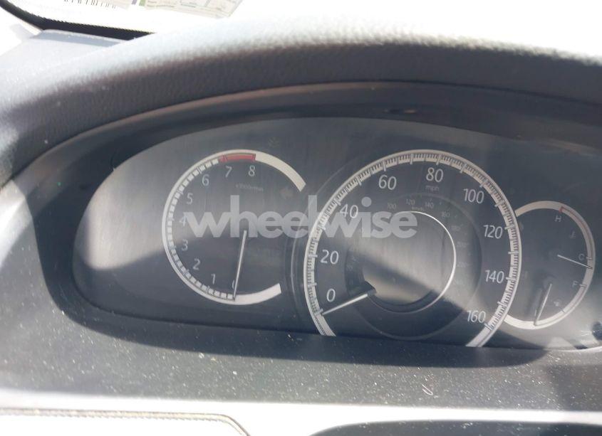 Photo 7 of 2015 Honda Accord LX (VIN 1HGCR2F37FA102366)