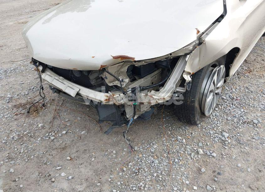 Photo 6 of 2015 Honda Accord LX (VIN 1HGCR2F37FA109401)