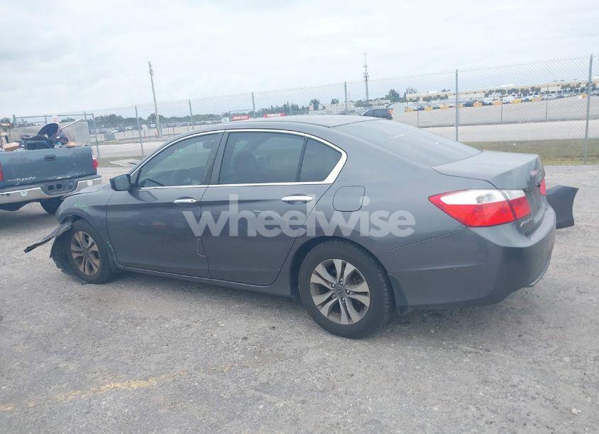 Photo 15 of 2015 Honda Accord LX (VIN 1HGCR2F37FA175513)