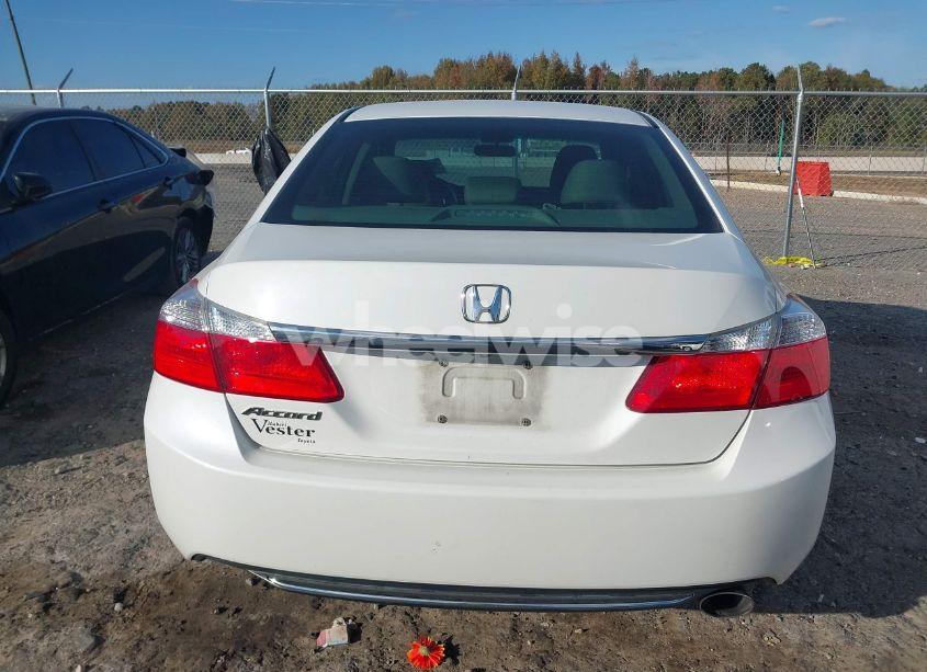 Photo 16 of 2015 Honda Accord LX (VIN 1HGCR2F37FA184406)