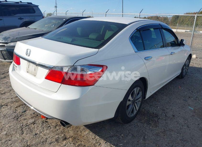Photo 4 of 2015 Honda Accord LX (VIN 1HGCR2F37FA184406)