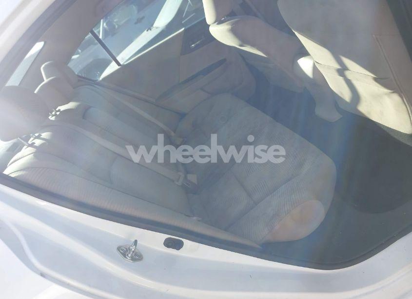 Photo 8 of 2015 Honda Accord LX (VIN 1HGCR2F37FA184406)