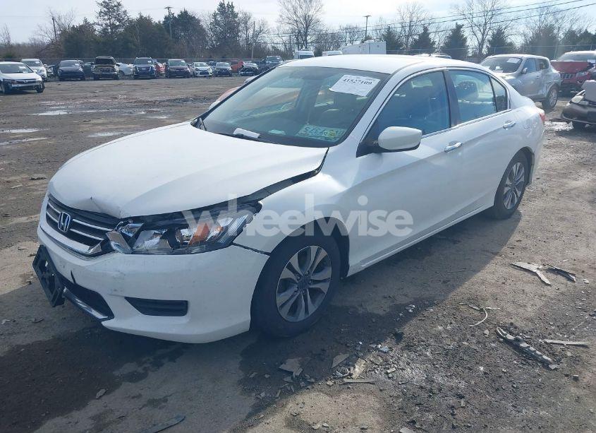 Photo 2 of 2015 Honda Accord LX (VIN 1HGCR2F37FA189024)