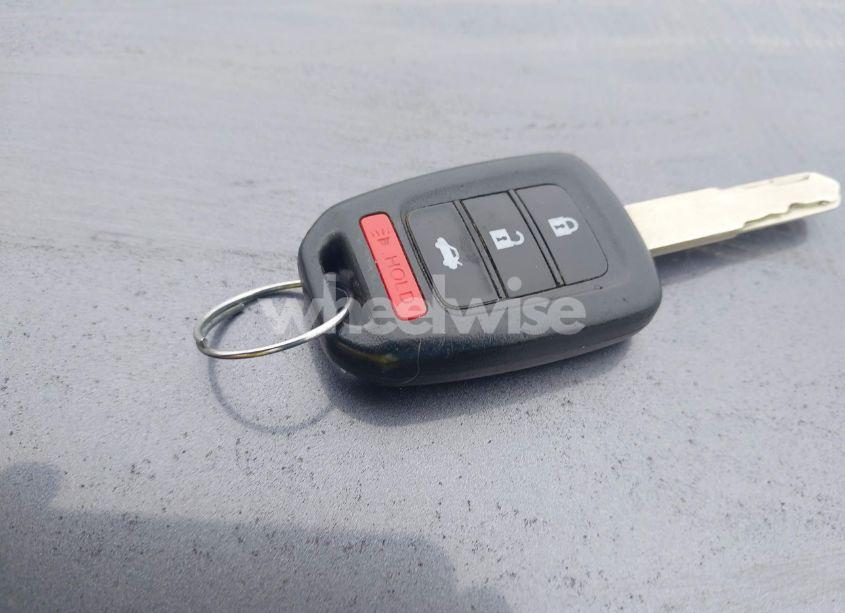 Photo 11 of 2015 Honda Accord LX (VIN 1HGCR2F37FA189458)