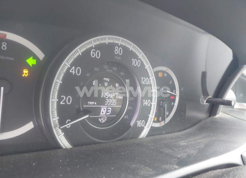 Photo 15 of 2015 Honda Accord LX (VIN 1HGCR2F37FA189458)