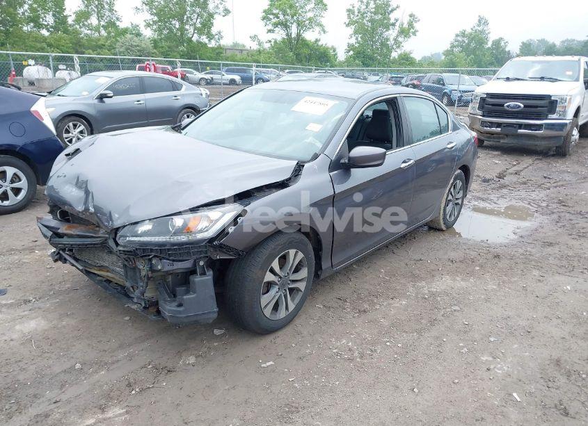 Photo 2 of 2015 Honda Accord LX (VIN 1HGCR2F37FA200720)