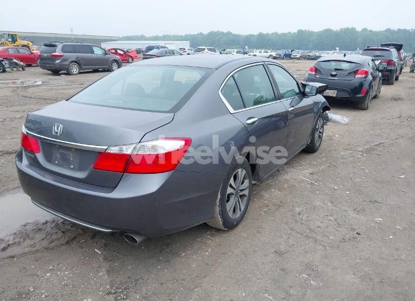 Photo 4 of 2015 Honda Accord LX (VIN 1HGCR2F37FA200720)