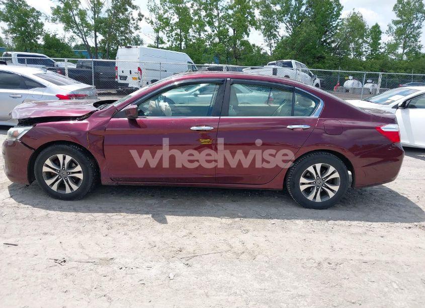 Photo 14 of 2015 Honda Accord LX (VIN 1HGCR2F37FA202628)
