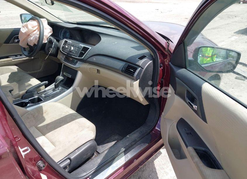 Photo 5 of 2015 Honda Accord LX (VIN 1HGCR2F37FA202628)