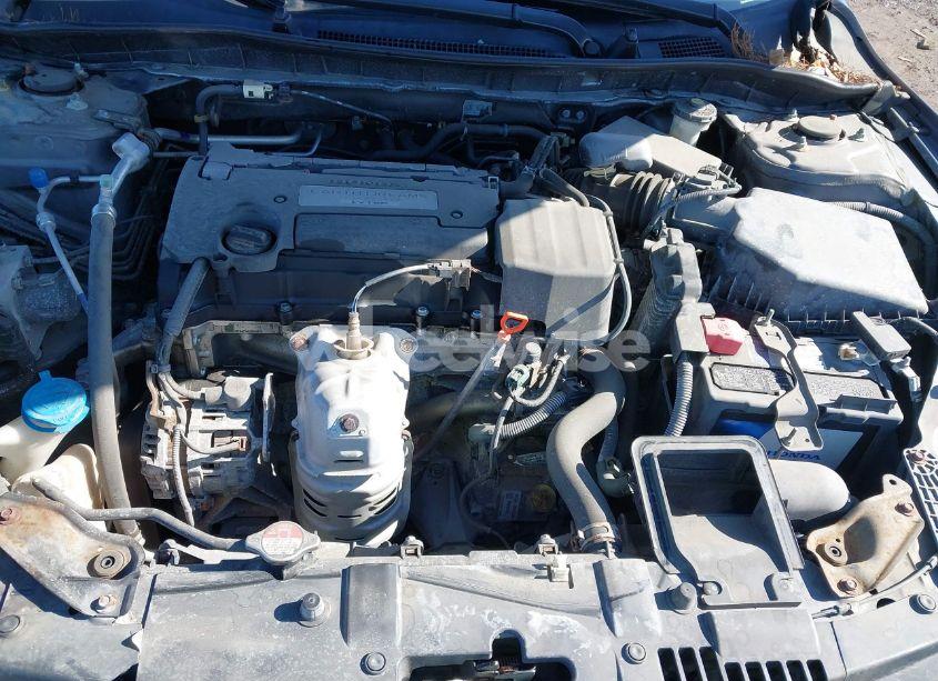 Photo 10 of 2015 Honda Accord LX (VIN 1HGCR2F37FA222202)