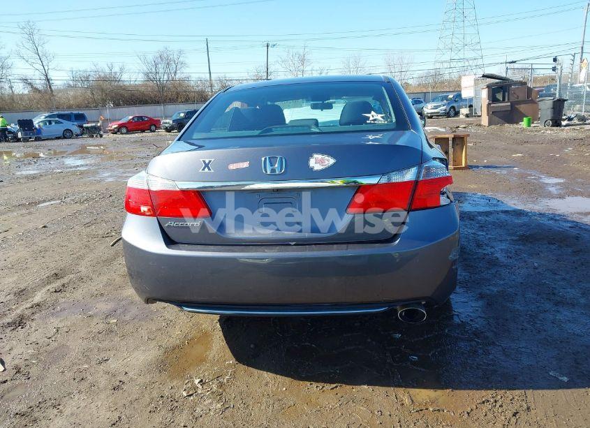 Photo 16 of 2015 Honda Accord LX (VIN 1HGCR2F37FA222202)