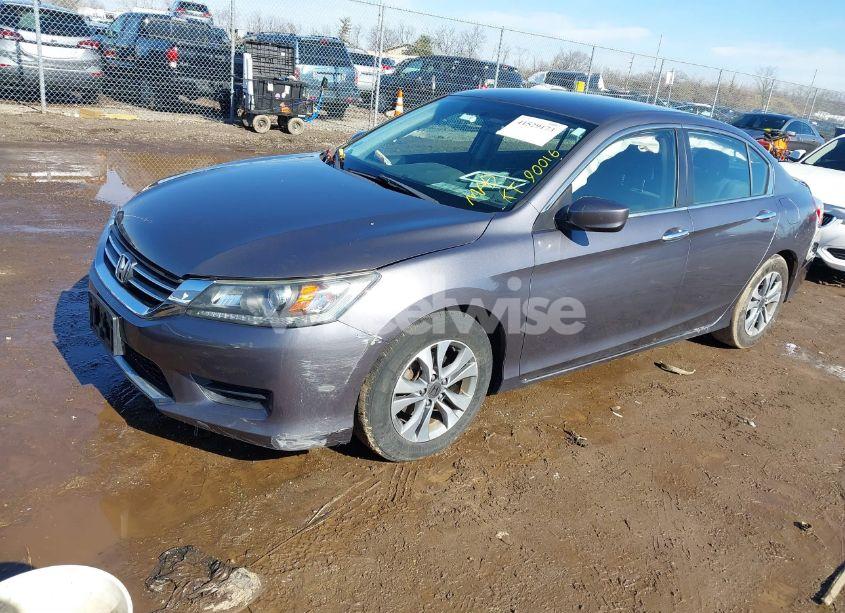 Photo 2 of 2015 Honda Accord LX (VIN 1HGCR2F37FA222202)