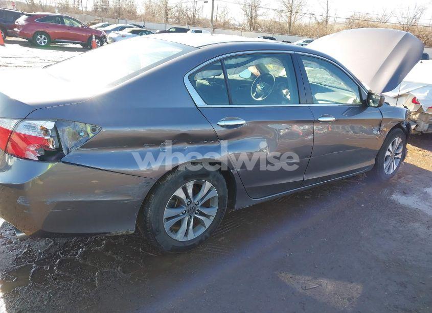 Photo 6 of 2015 Honda Accord LX (VIN 1HGCR2F37FA222202)