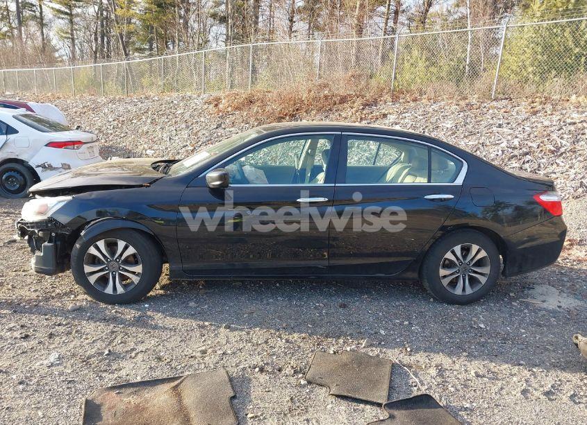 Photo 15 of 2015 Honda Accord LX (VIN 1HGCR2F37FA225424)