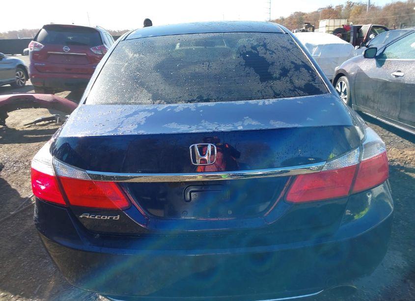 Photo 16 of 2015 Honda Accord LX (VIN 1HGCR2F37FA228954)