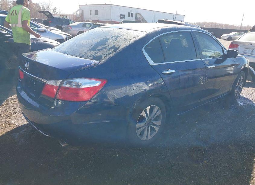 Photo 4 of 2015 Honda Accord LX (VIN 1HGCR2F37FA228954)