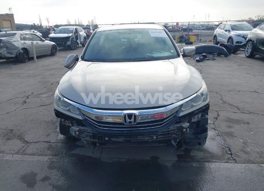 Photo 13 of 2016 Honda Accord LX (VIN 1HGCR2F37GA067250)