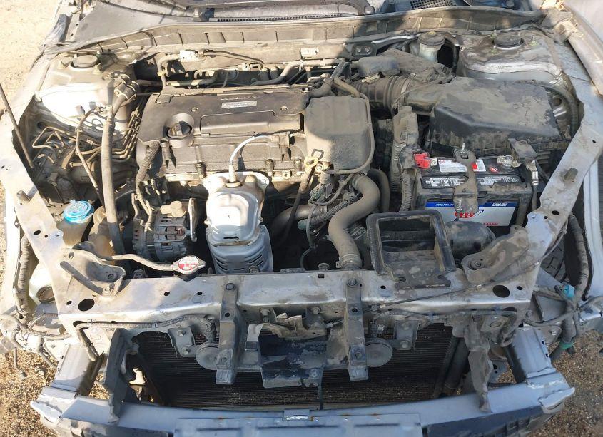 Photo 10 of 2016 Honda Accord LX (VIN 1HGCR2F37GA112462)