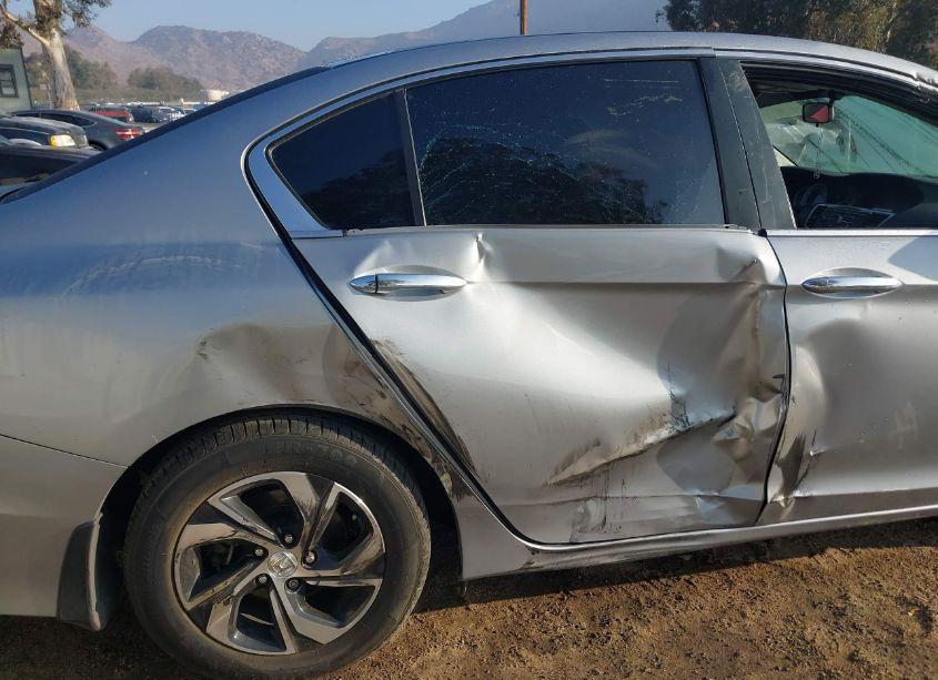 Photo 19 of 2016 Honda Accord LX (VIN 1HGCR2F37GA112462)