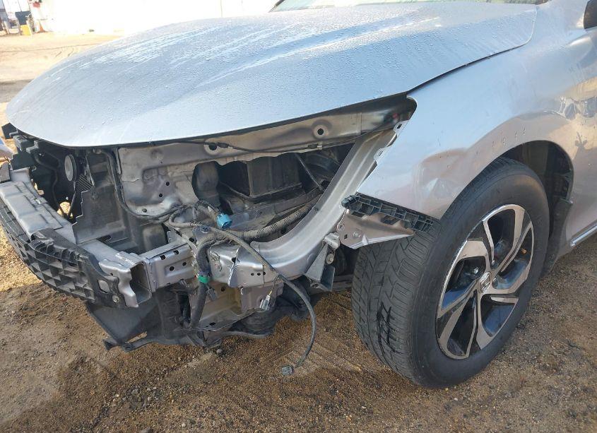 Photo 6 of 2016 Honda Accord LX (VIN 1HGCR2F37GA112462)