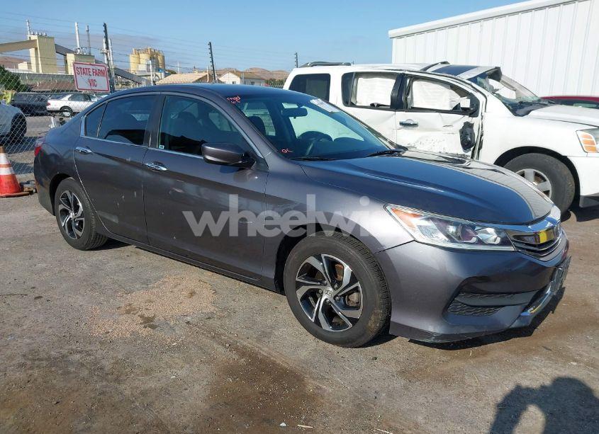 2016 Honda Accord LX (VIN 1HGCR2F37GA114616) main photo