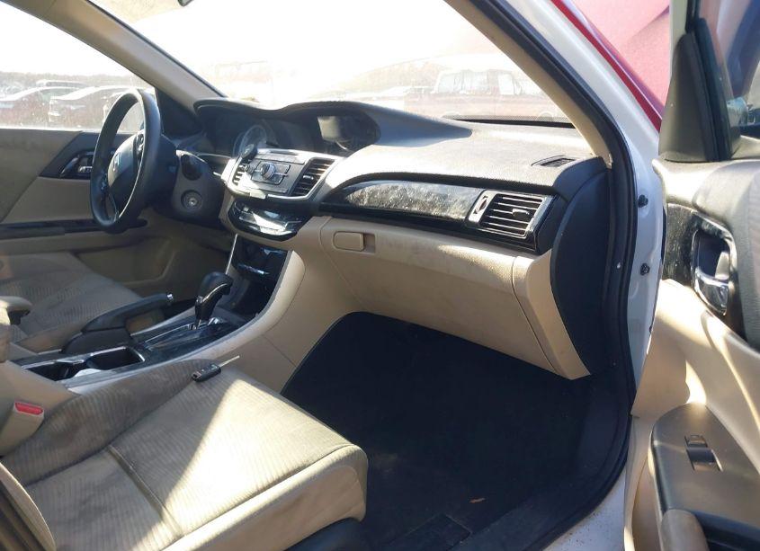 Photo 5 of 2016 Honda Accord LX (VIN 1HGCR2F37GA118052)