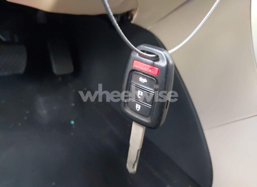 Photo 11 of 2016 Honda Accord LX (VIN 1HGCR2F37GA172662)