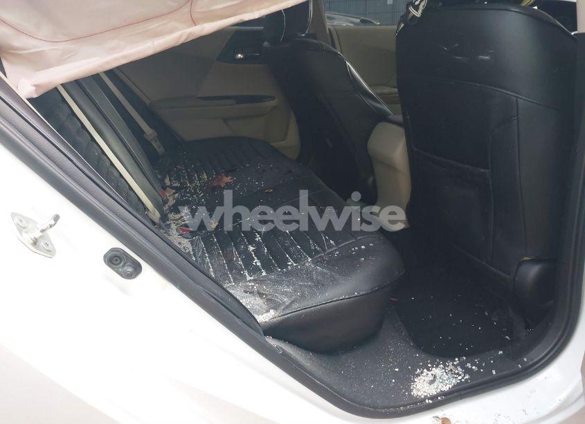 Photo 8 of 2016 Honda Accord LX (VIN 1HGCR2F37GA172662)