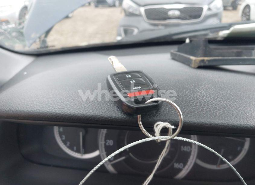 Photo 11 of 2016 Honda Accord LX (VIN 1HGCR2F37GA229281)