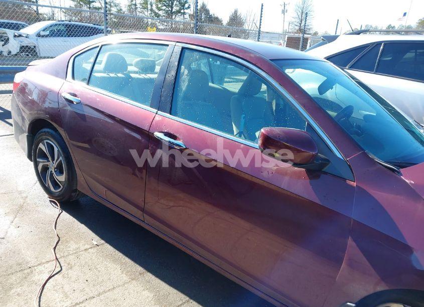 Photo 13 of 2016 Honda Accord LX (VIN 1HGCR2F37GA238997)