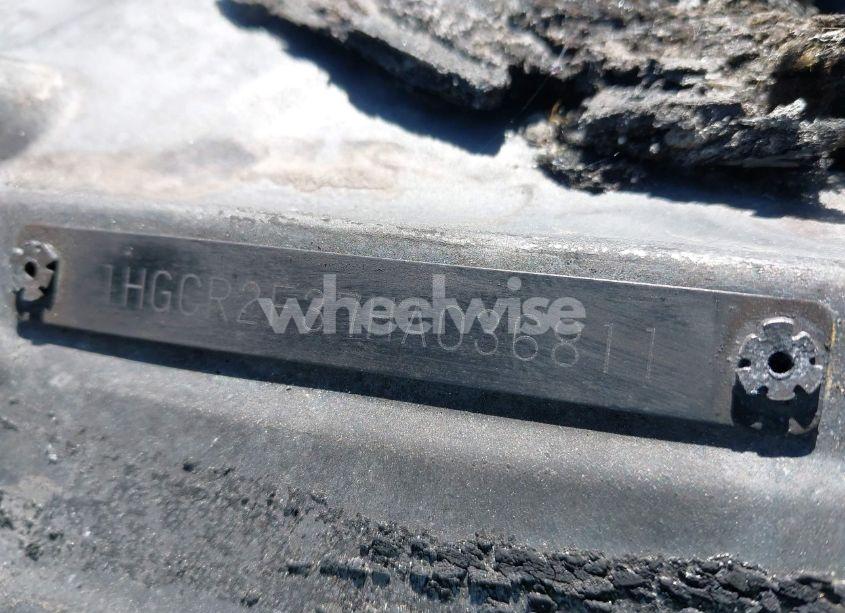 Photo 9 of 2017 Honda Accord LX (VIN 1HGCR2F37HA036811)