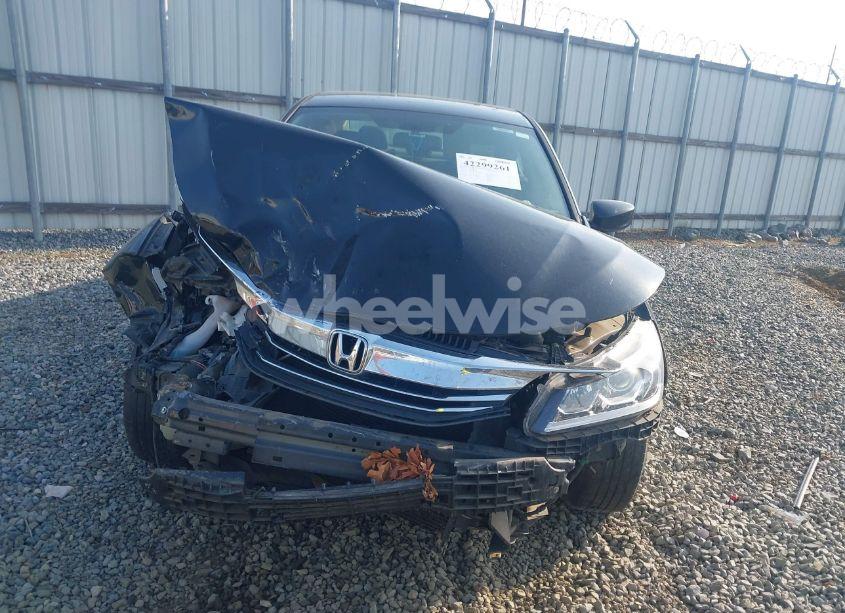 Photo 12 of 2017 Honda Accord LX (VIN 1HGCR2F37HA074894)