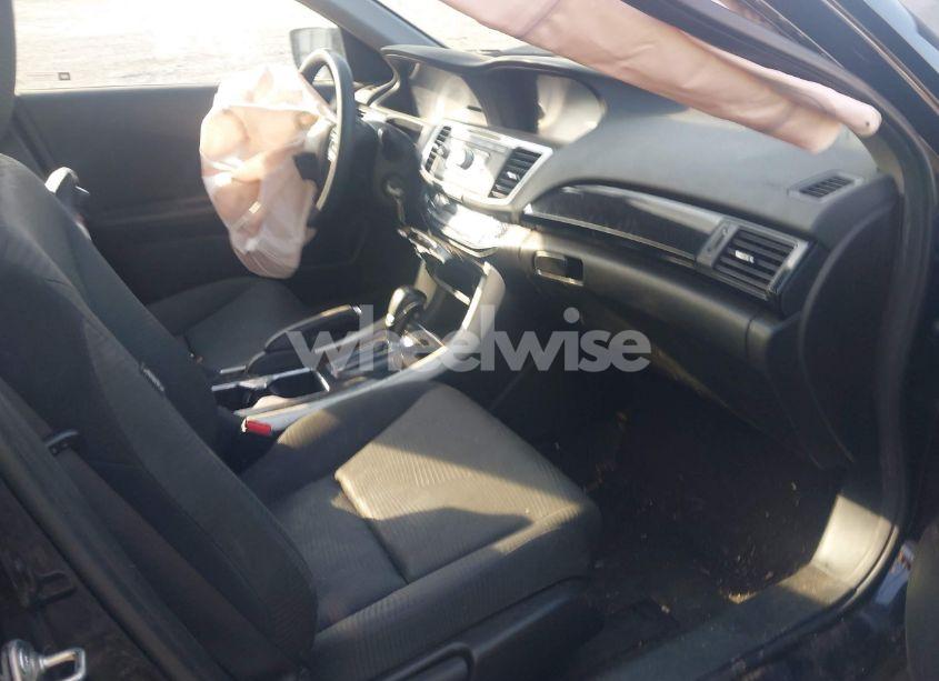 Photo 5 of 2017 Honda Accord LX (VIN 1HGCR2F37HA074894)