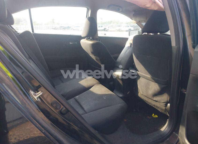 Photo 8 of 2017 Honda Accord LX (VIN 1HGCR2F37HA074894)